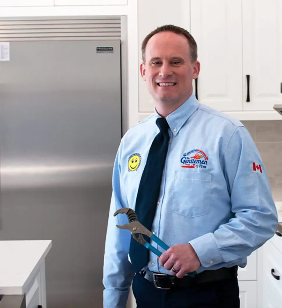 Gentlemen Pros technician